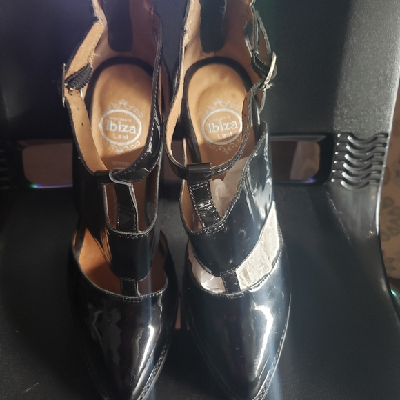 Jeffrey Campbell Charina Booties - Picture 7 of 7